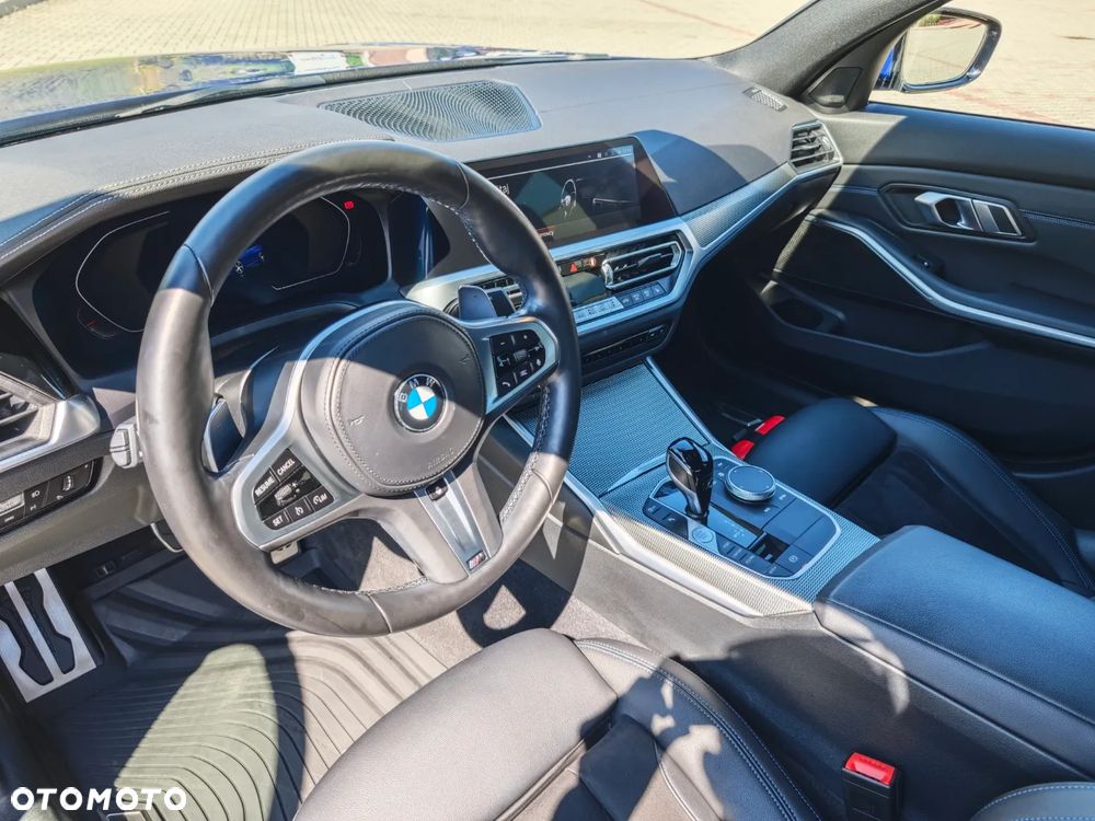 BMW Seria 3 320d xDrive mHEV M Sport sport - 9