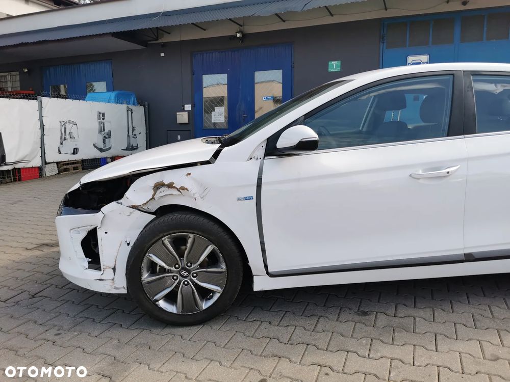 Hyundai IONIQ Hybrid 1.6 GDI Premium - 5