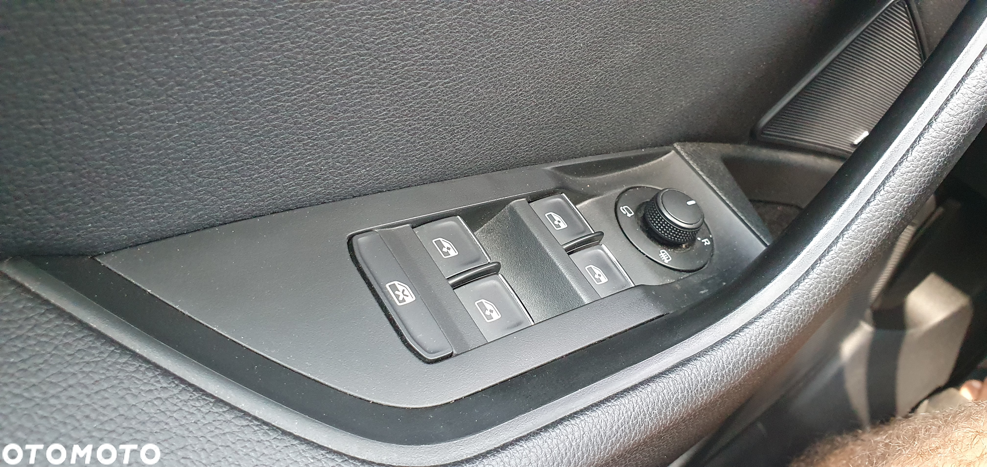Skoda Superb 1.6 TDI Style DSG - 21