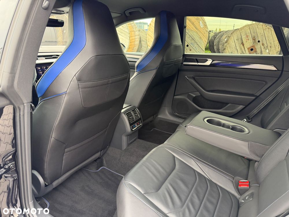 Volkswagen Arteon 2.0 TSI 4Motion R DSG - 20