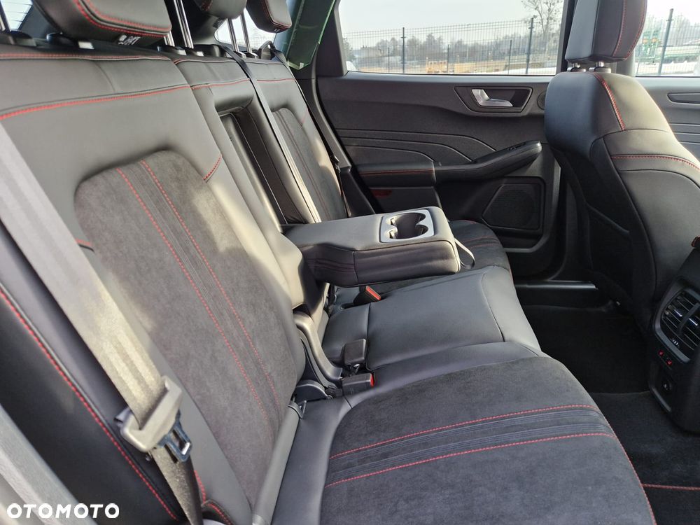 Ford Kuga 2.5 FHEV AWD ST-Line X - 12