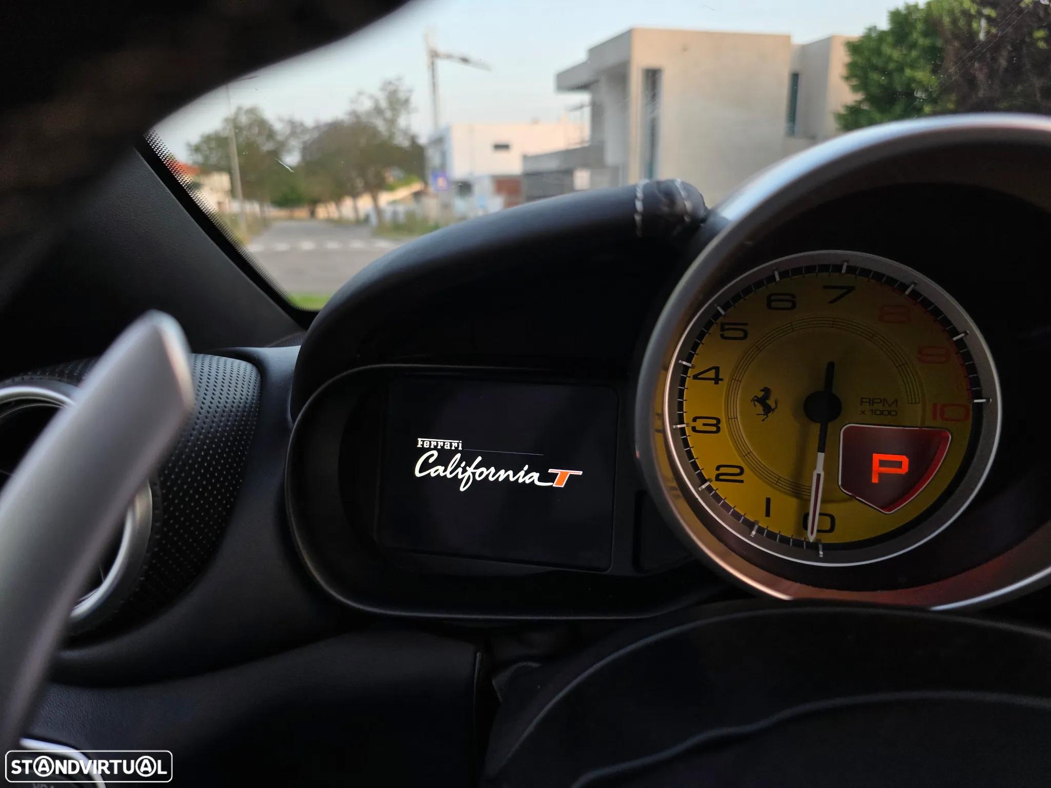 Ferrari California T - 25
