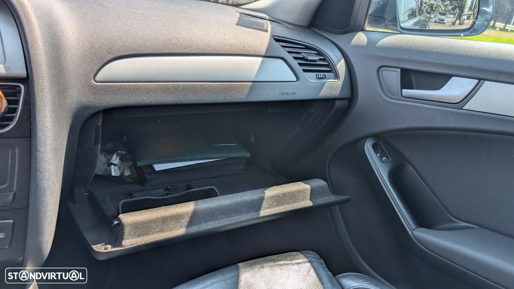 Audi A4 Avant 2.0 TDI DPF Ambition - 9