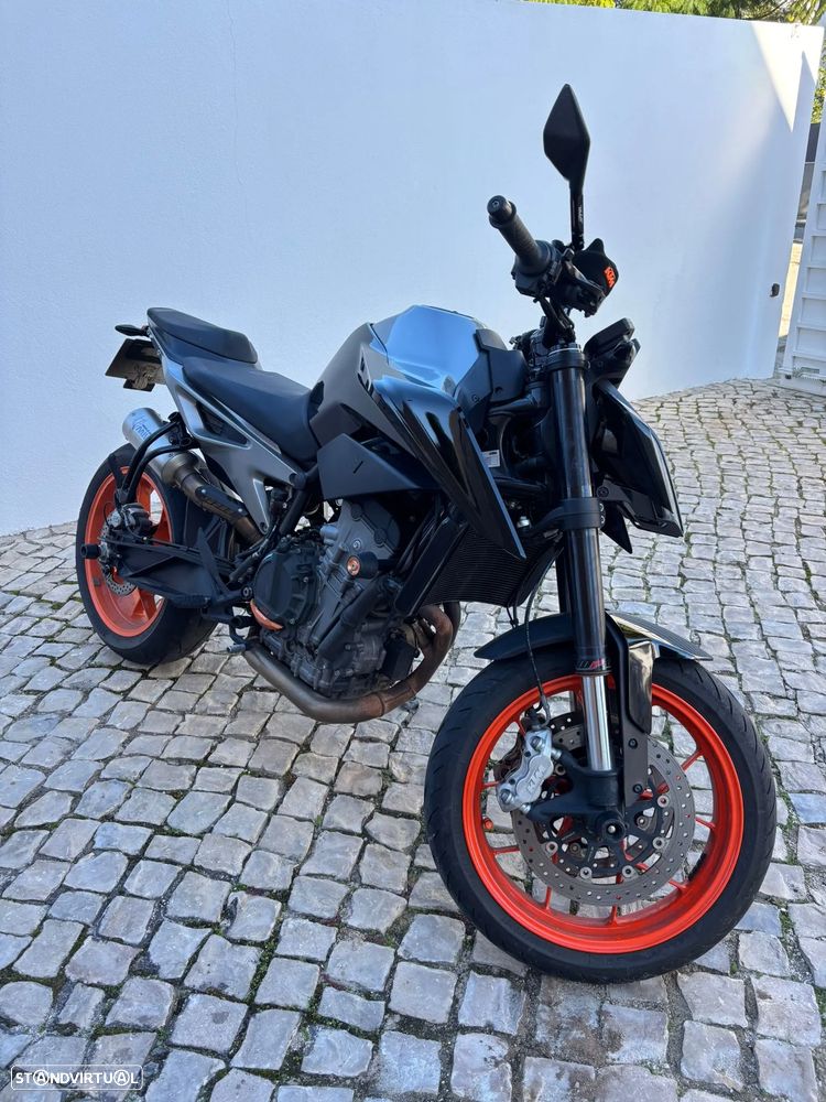 KTM Duke - 4