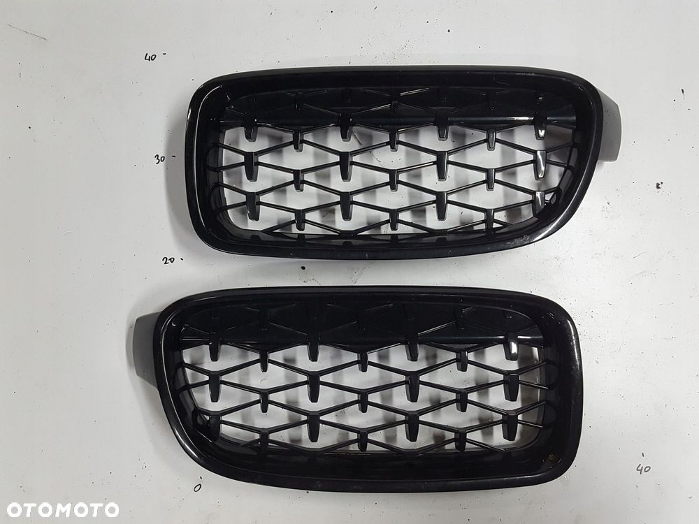 BMW 3 F30 F31 11-14r NERKI KRATKI ZDERZAKA PRZÓD - 2