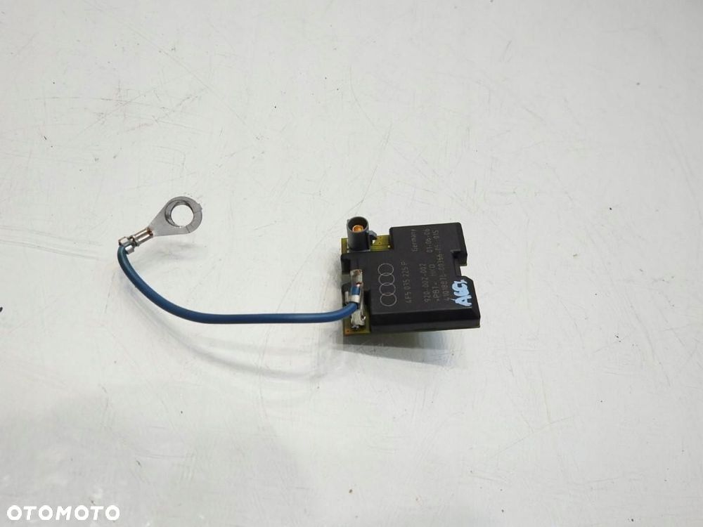 WZMACNIACZ ANTENY AUDI A6 C6 4F5035225P 920-002-002 - 5