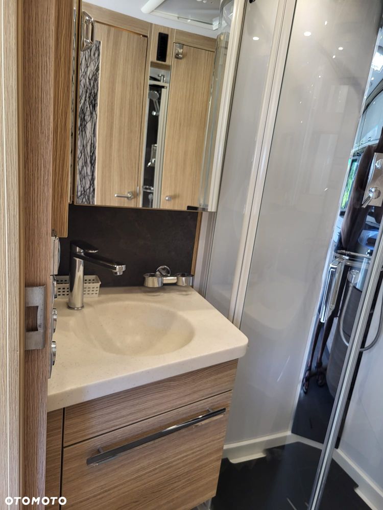 Niesmann-Bischoff 920 - 24