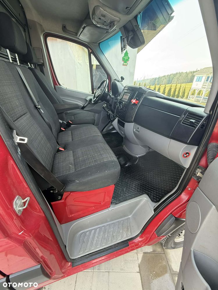 Mercedes-Benz Sprinter - 8