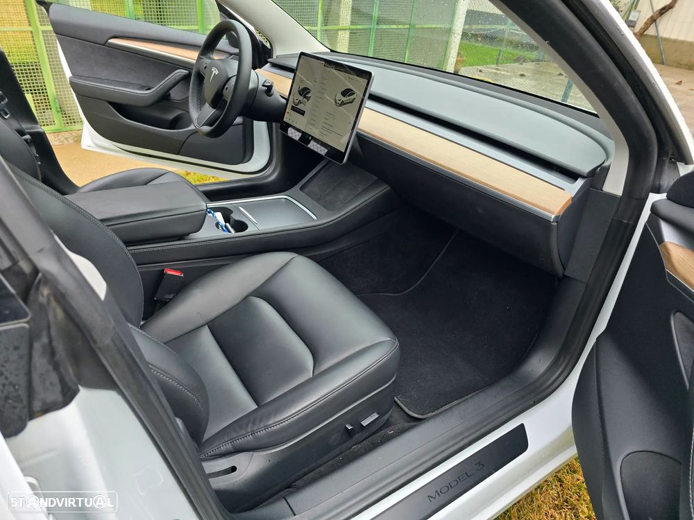 Tesla Model 3 Standard Range Plus RWD - 14
