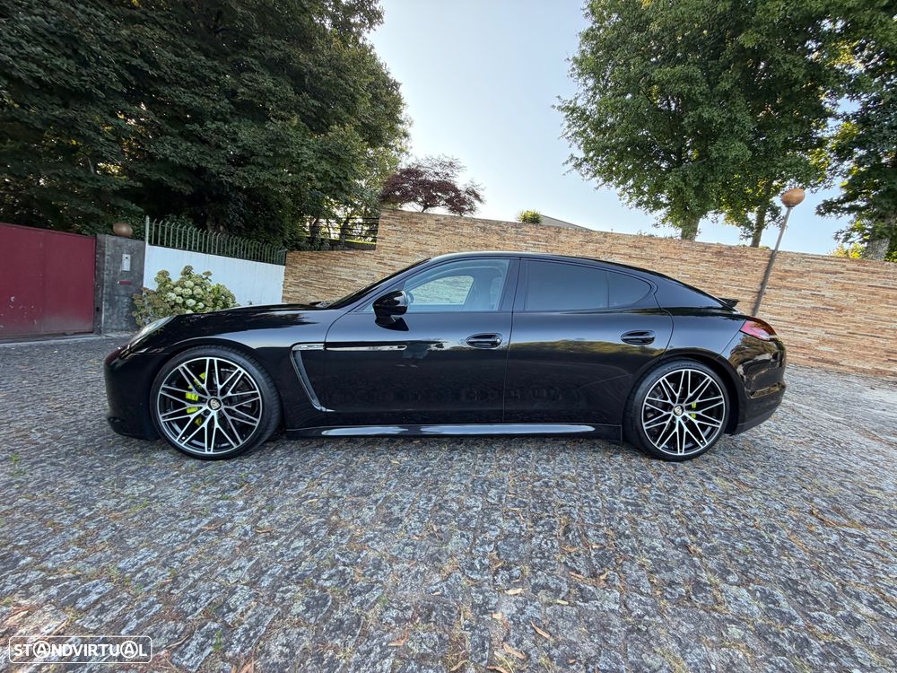 Porsche Panamera Platinum Edition - 14
