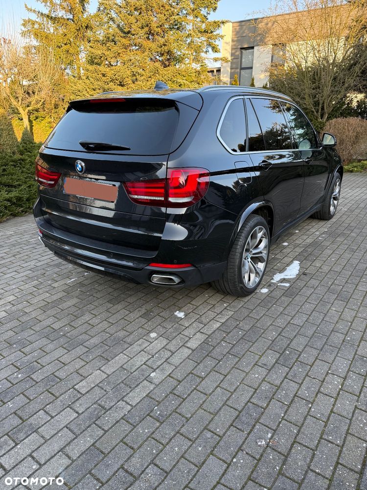 BMW X5 xDrive40d Sport-Aut - 4