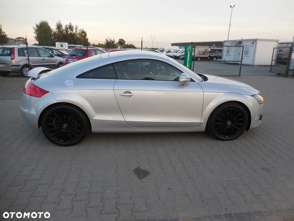 Audi TT Coupé 1.8 TFSI - 8