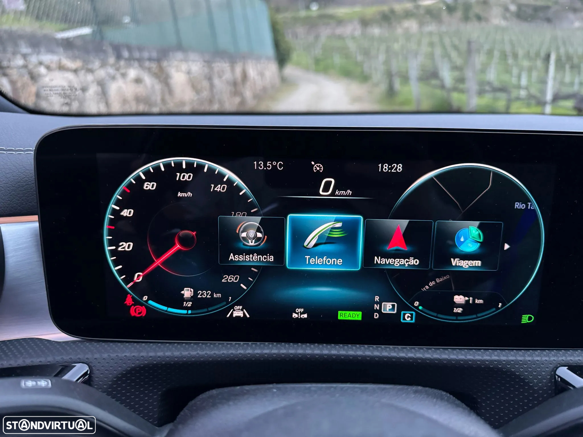 Mercedes-Benz CLA 250 e Shooting Brake AMG Line - 37