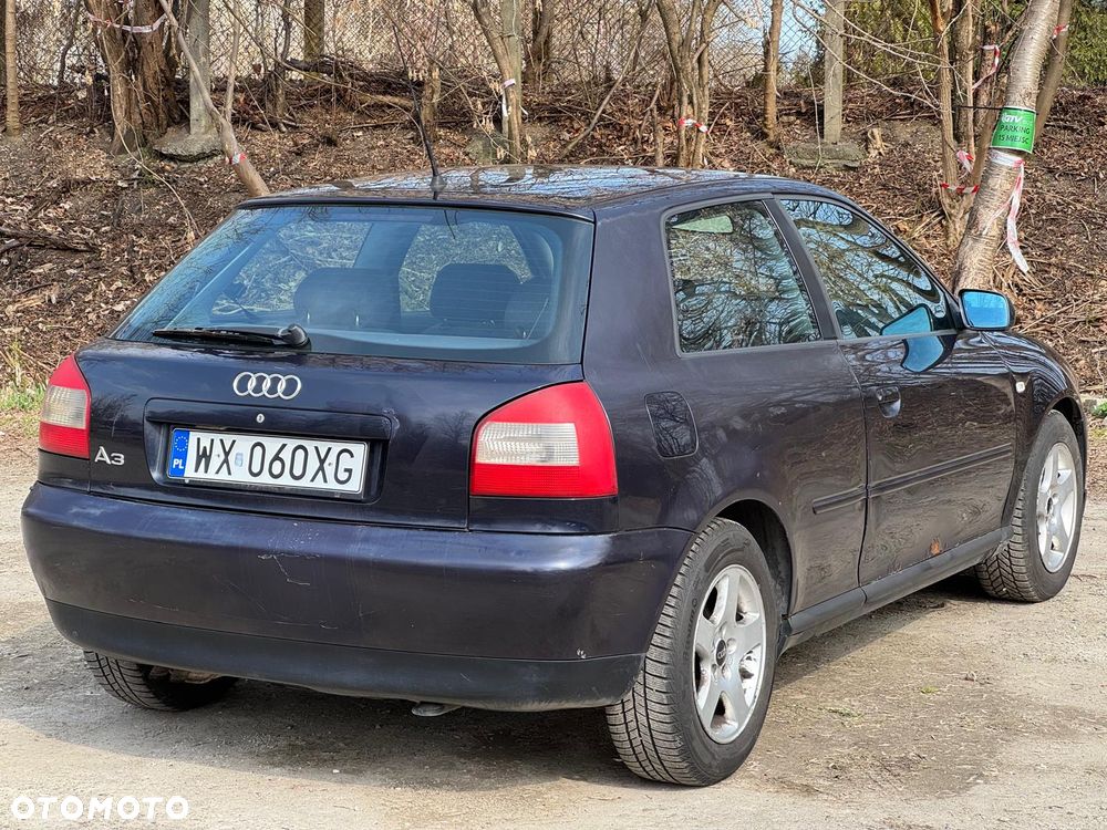 Audi A3 3-drzwiowe 1.6 Ambition - 4