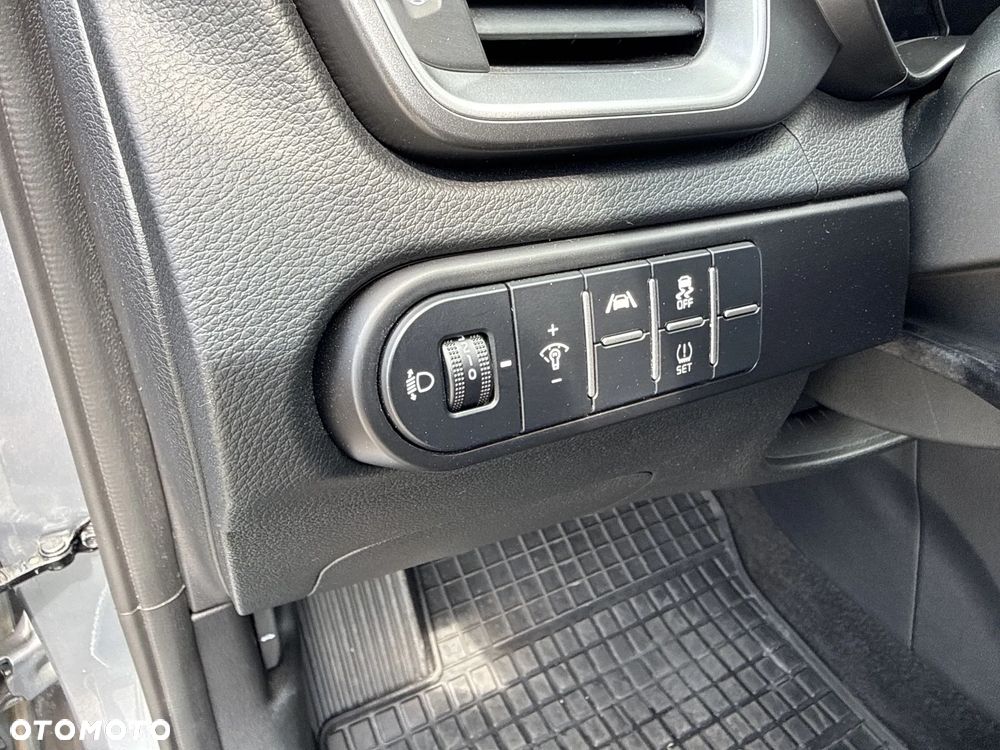 Kia XCeed 1.5 T-GDI M DCT - 21