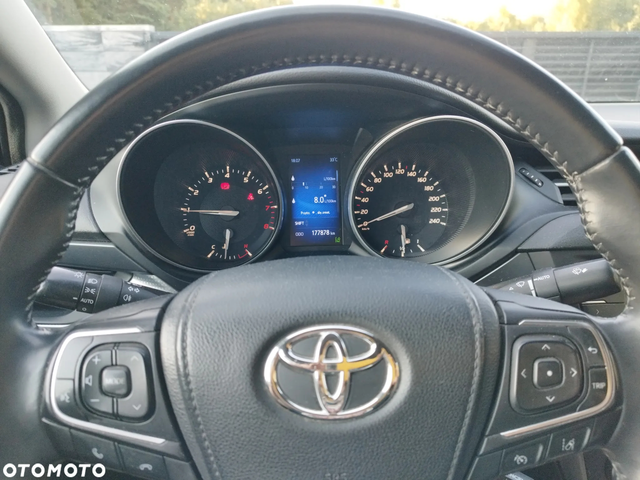 Toyota Avensis 1.8 Comfort - 7