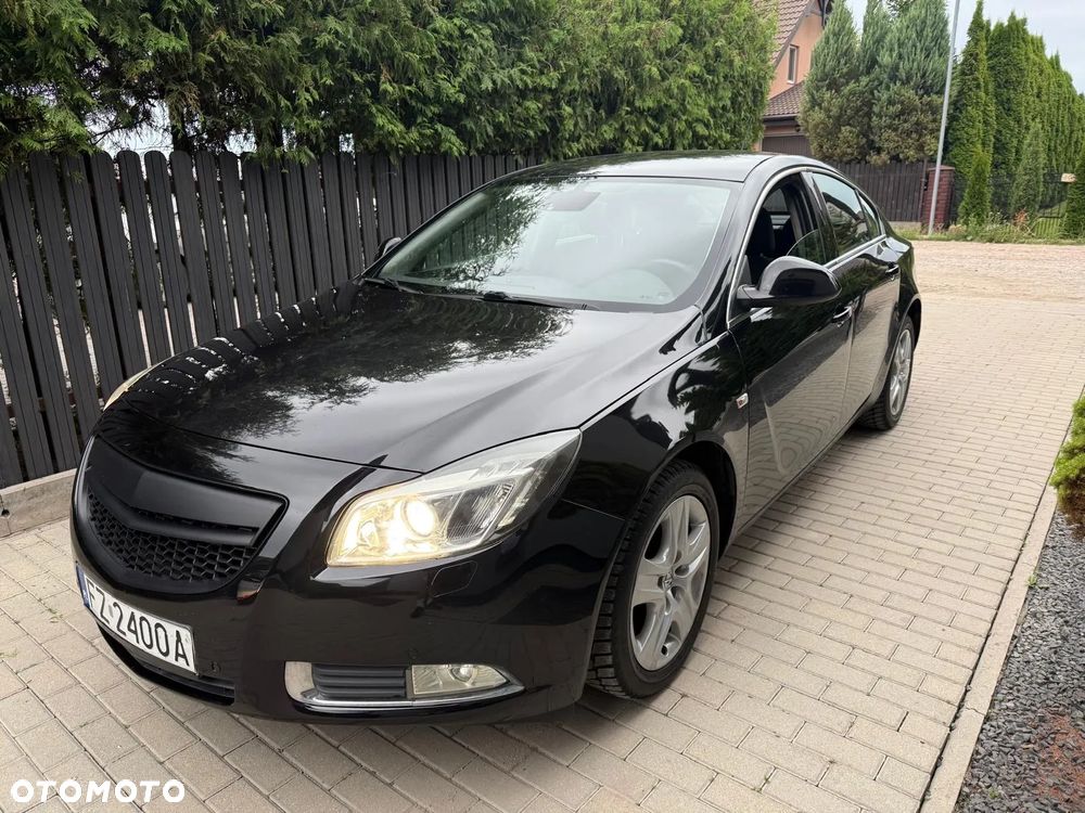 Opel Insignia 1.8 - 2