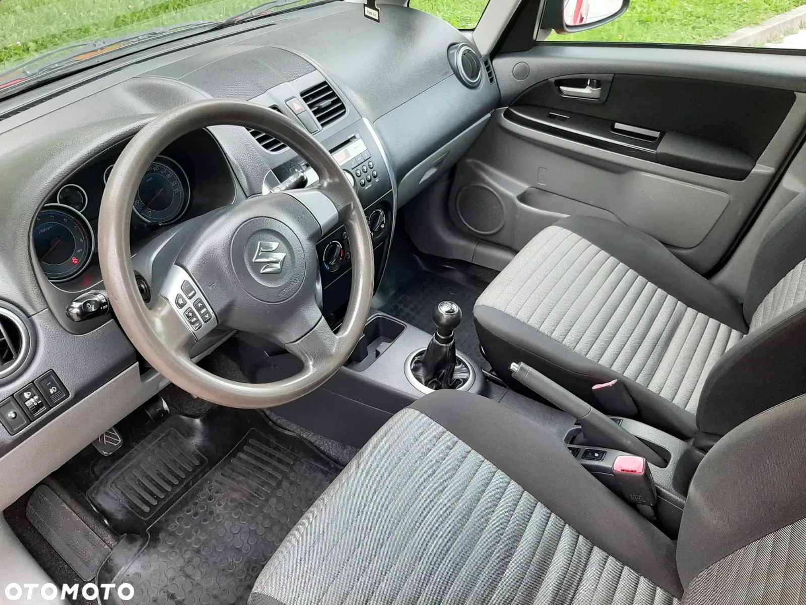 Suzuki SX4 1.6 Comfort 4WD - 13