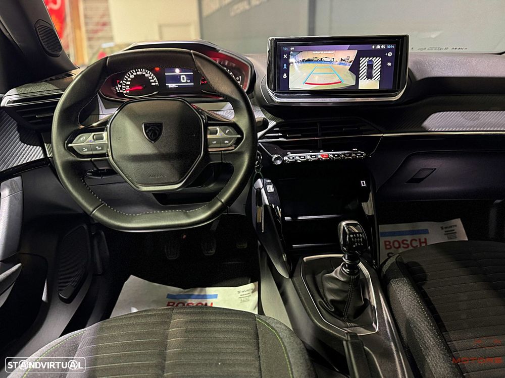 Peugeot 2008 1.2 PureTech SE Style - 19