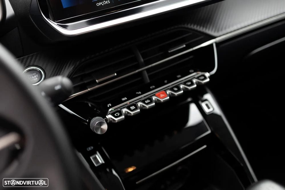 Peugeot 208 1.2 PureTech Allure - 27