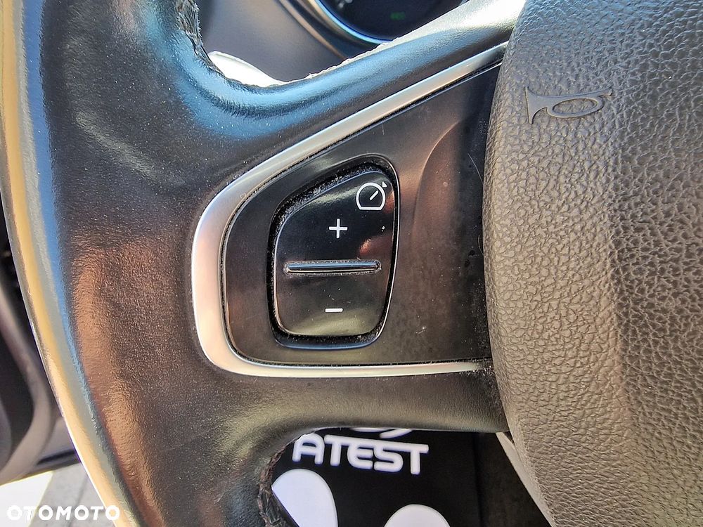 Renault Captur - 17
