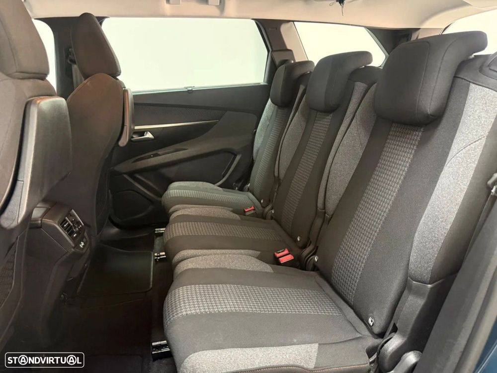 Peugeot 5008 PureTech 130 EAT8 Stop & Start Active - 13