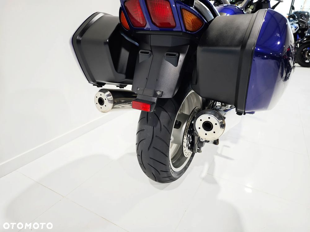 Yamaha FJR - 12