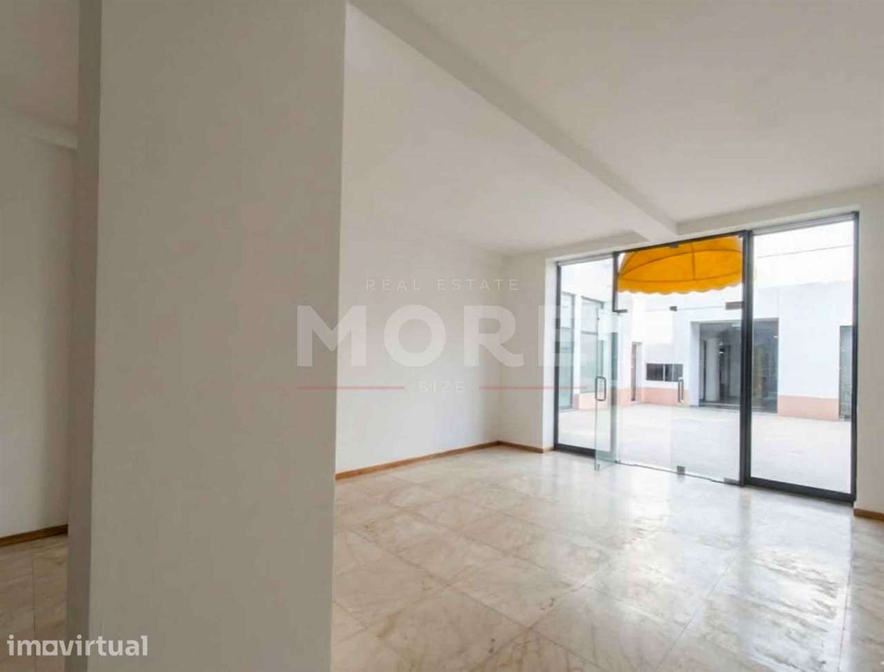 Espaço comercial no Centro Histórico de Évora, junto ao Teatro Garcia - Grande imagem: 3/13