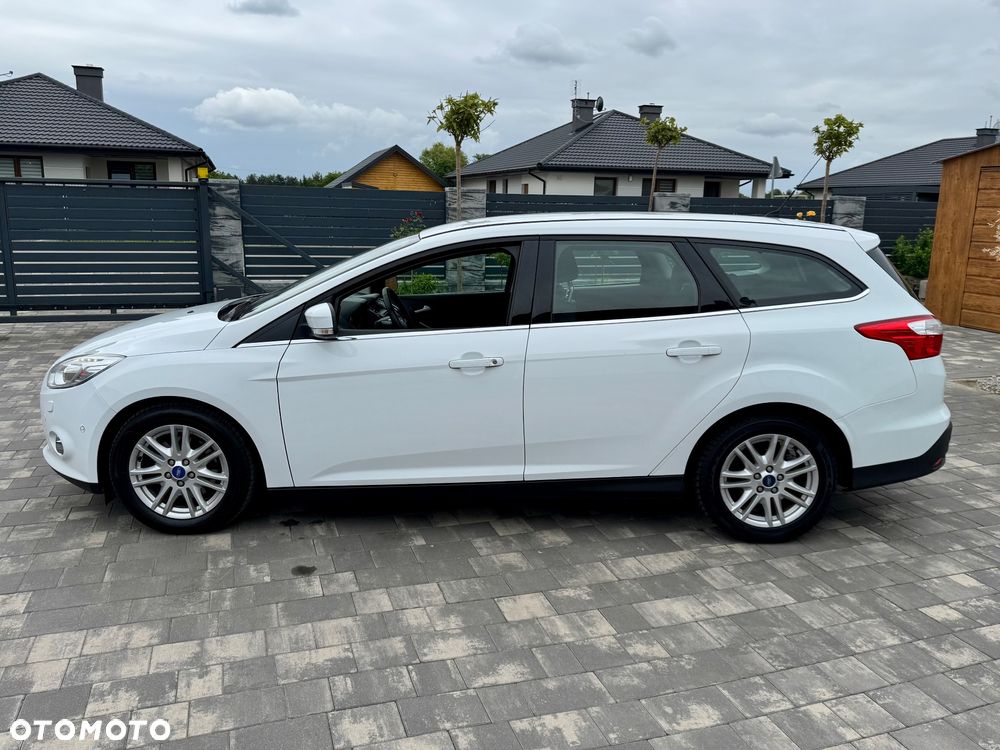 Ford Focus - 23