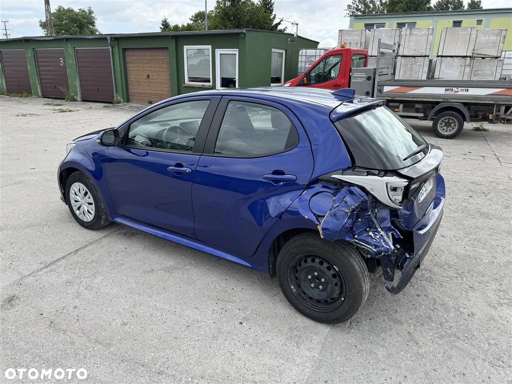 Toyota Yaris - 9