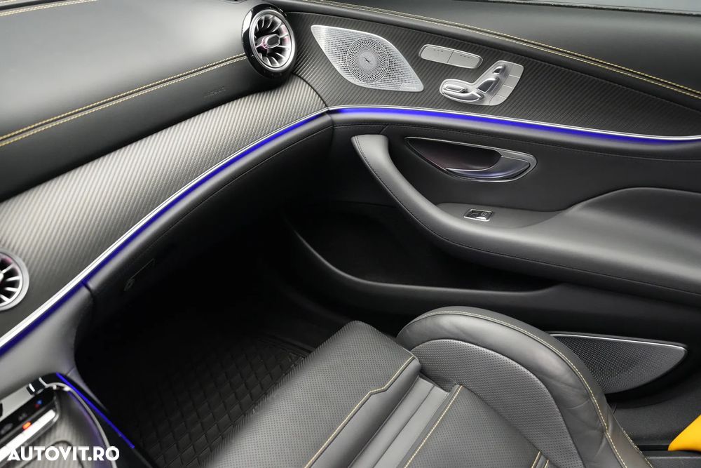 Mercedes-Benz AMG GT 4-door Coupe 63 S 4Matic+ - 32