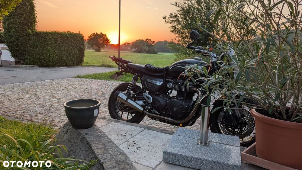 Triumph Speed Twin - 17