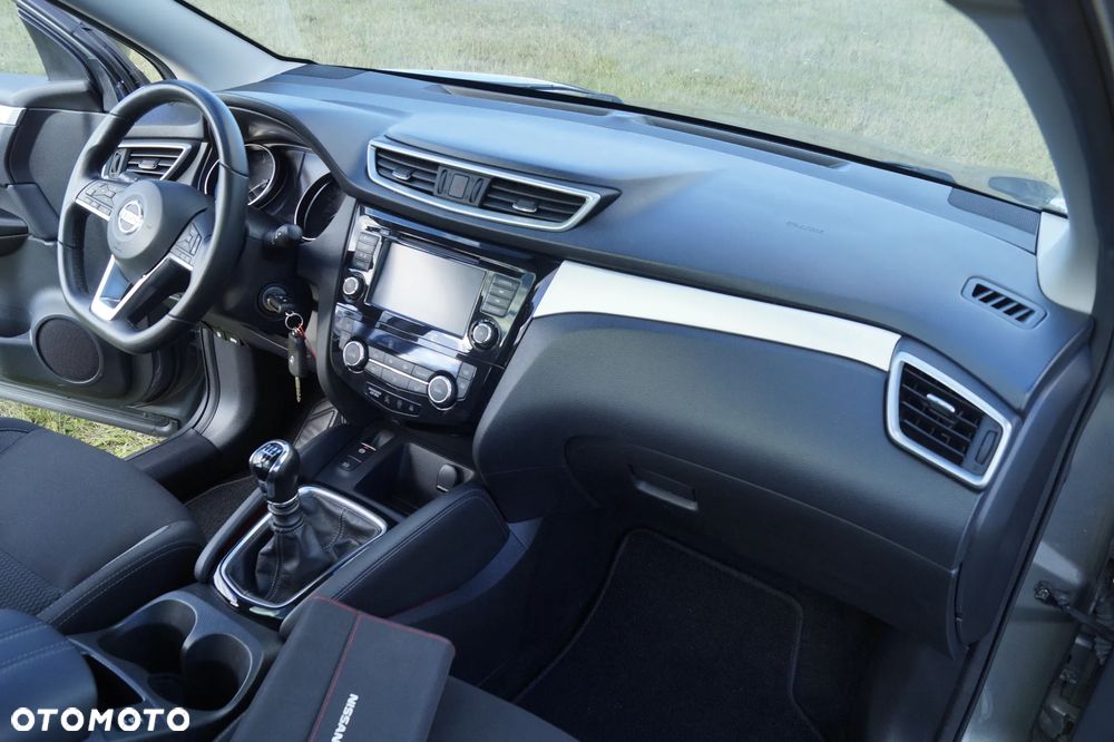 Nissan Qashqai - 16