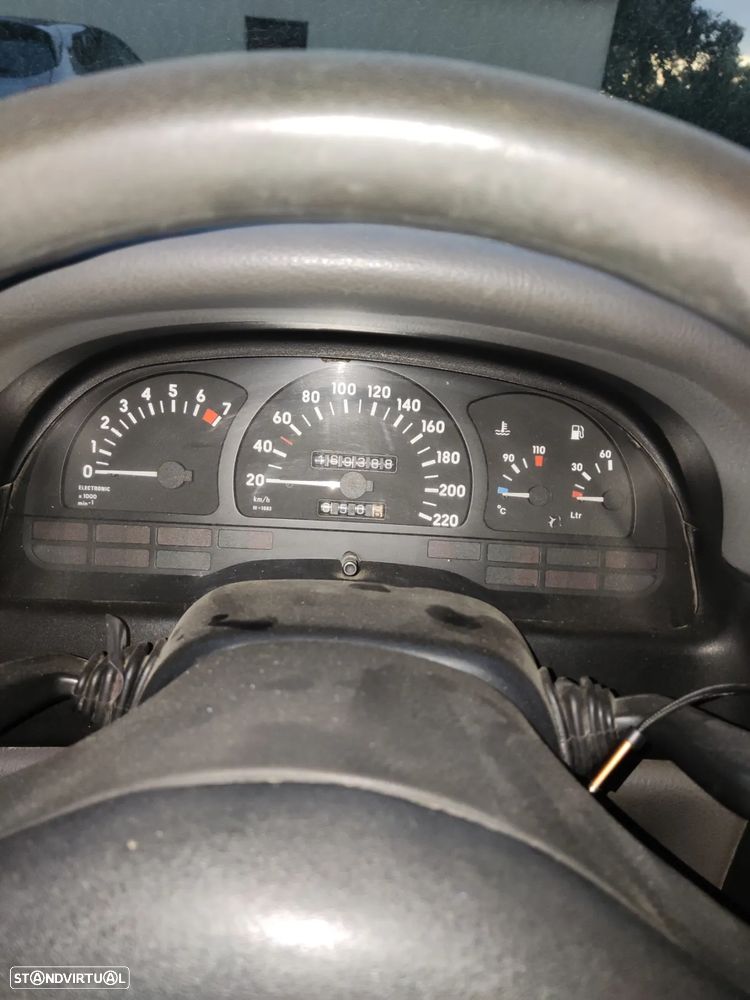 Opel Vectra 1.4 GL - 6