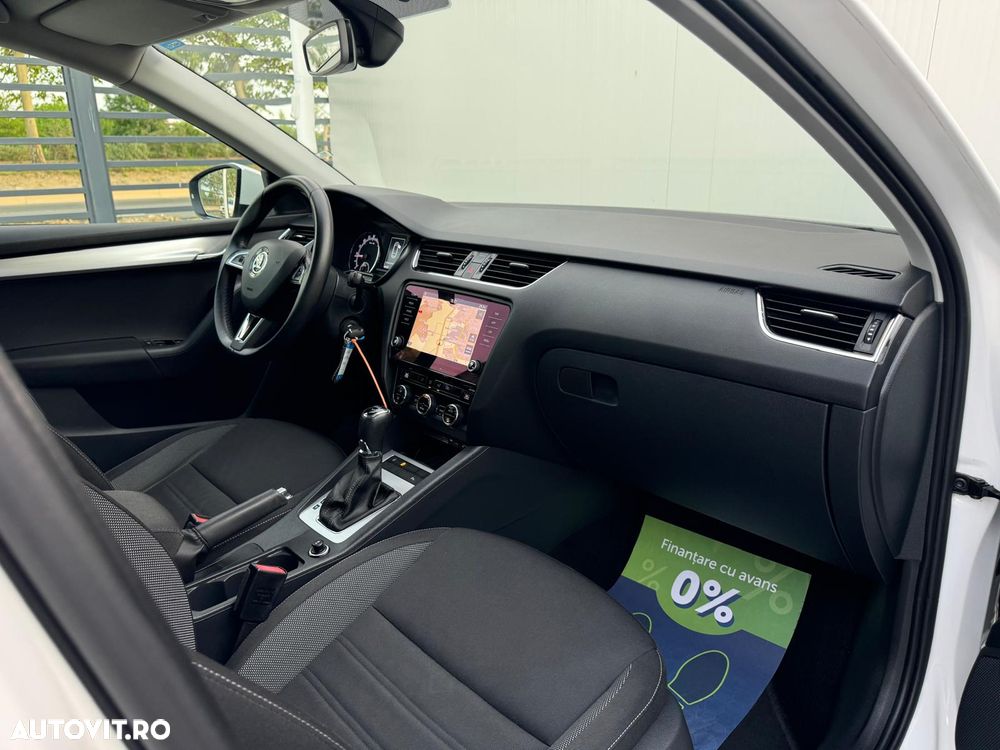 Skoda Octavia 1.6 TDI DSG Style - 13