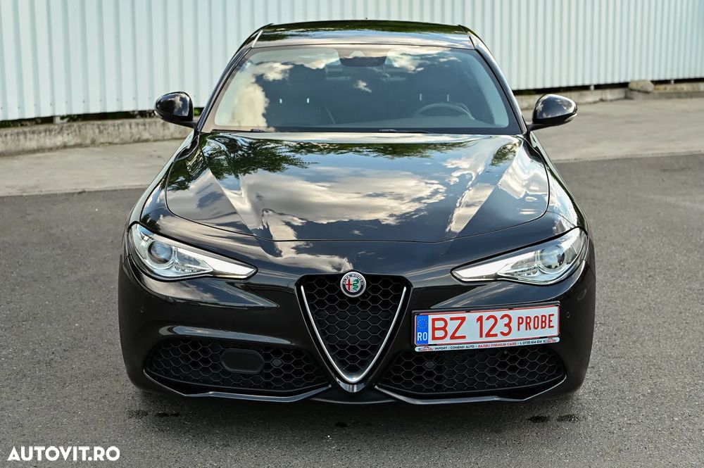 Alfa Romeo Giulia 2.0 Turbo RWD AT8 Super - 23