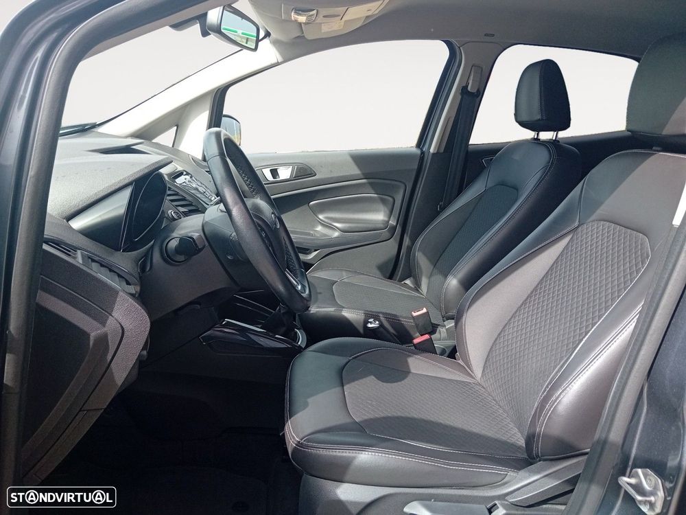 Ford EcoSport 1.0 EcoBoost Titanium - 9