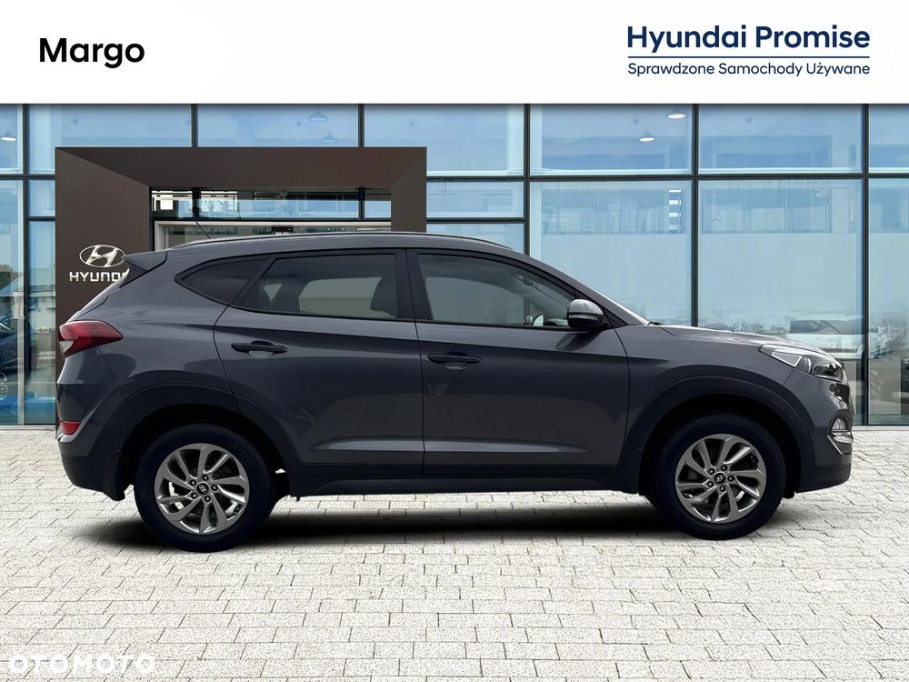 Hyundai Tucson 1.6 GDI BlueDrive Comfort 2WD - 12