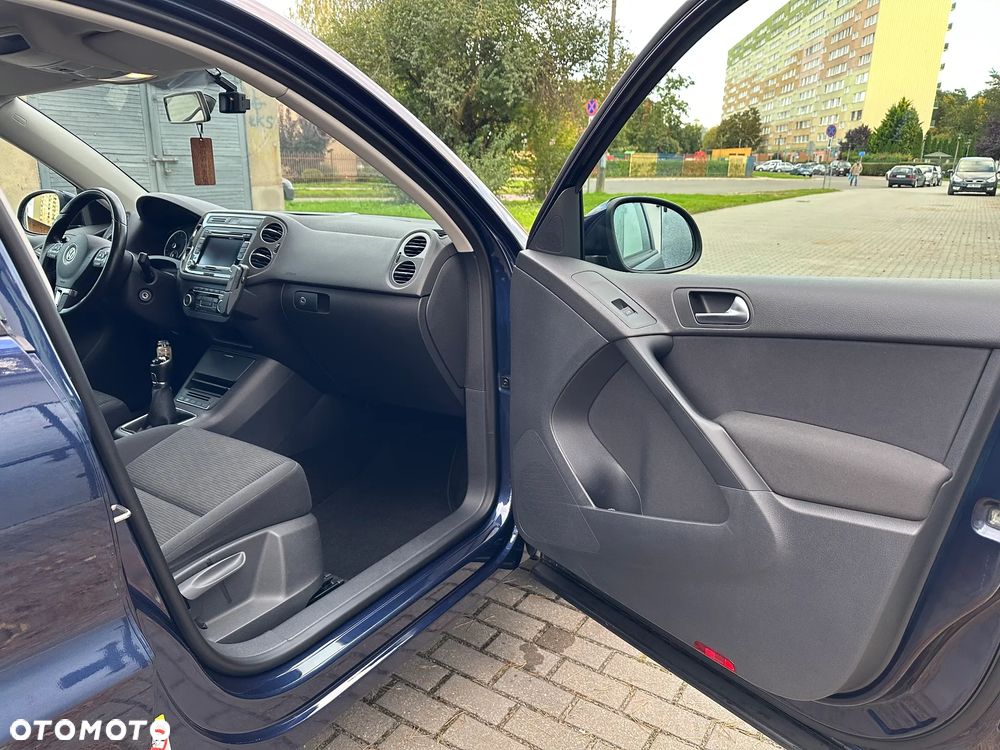Volkswagen Tiguan - 24
