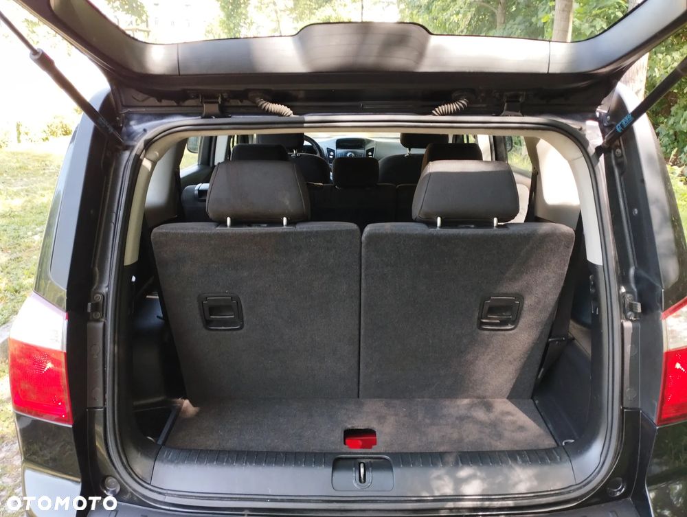 Chevrolet Orlando 1.8 LTZ - 26