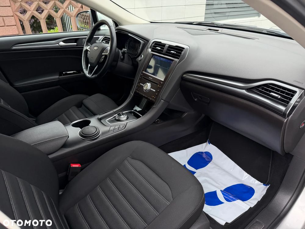 Ford Mondeo SW 2.0 EcoBlue Titanium - 13