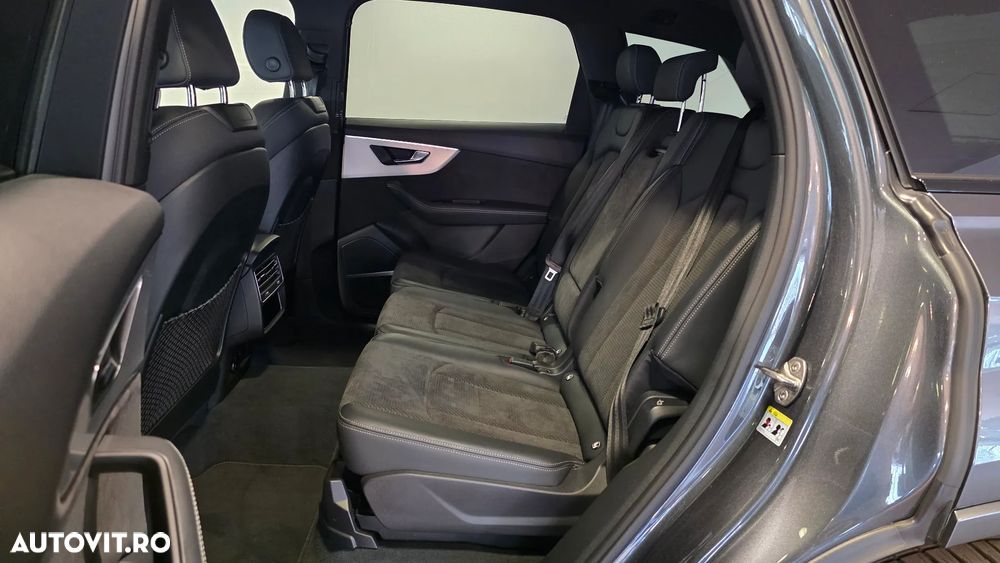 Audi Q7 3.0 55 TFSI quattro Tiptronic MHEV S Line - 9