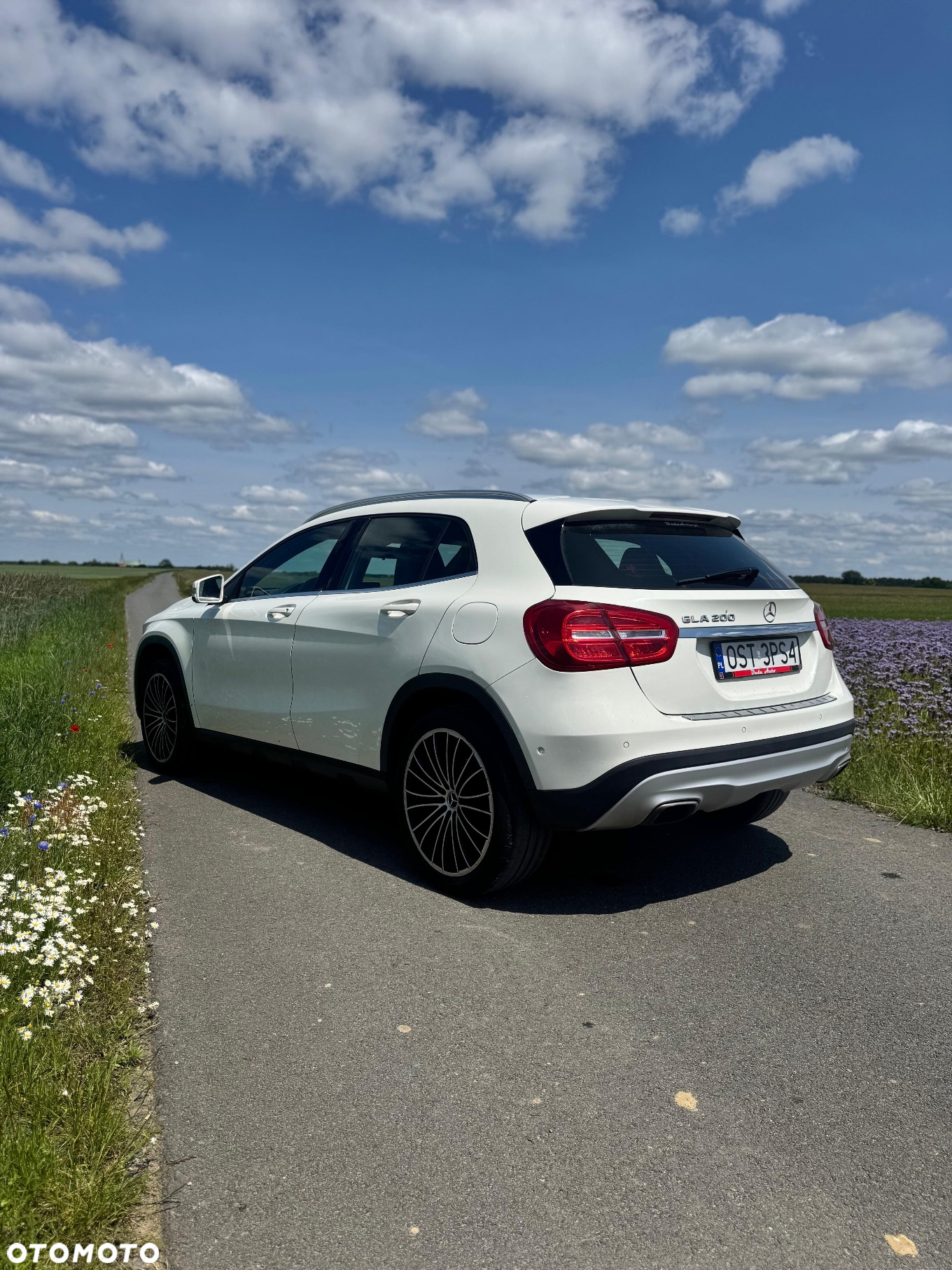 Mercedes-Benz GLA - 5