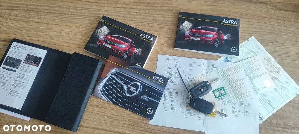 Opel Astra - 28