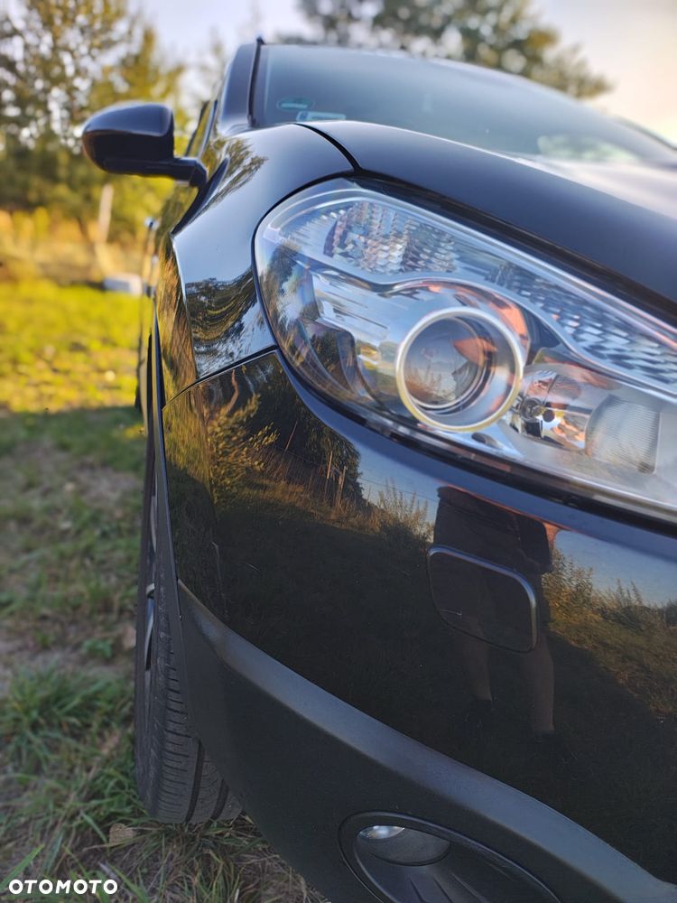 Nissan Qashqai+2 - 14