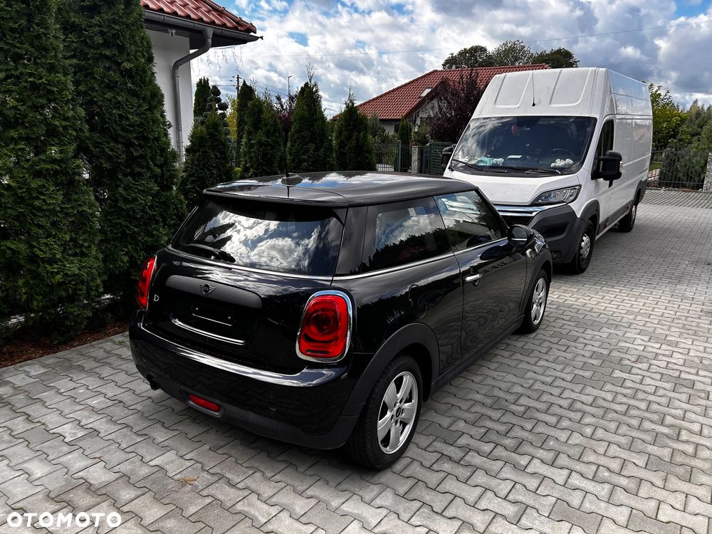 MINI ONE Standard - 3