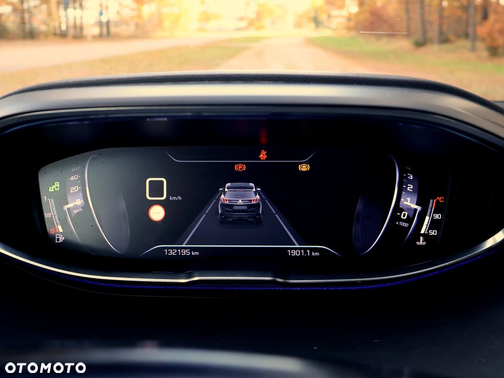 Peugeot 3008 1.2 PureTech Allure - 33