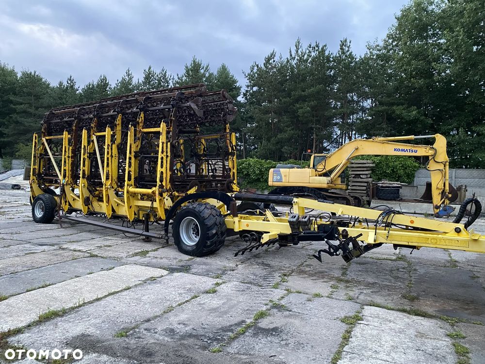 BEDNAR Swifter SM 14000 Agregat uprawowy Kompaktor 14m