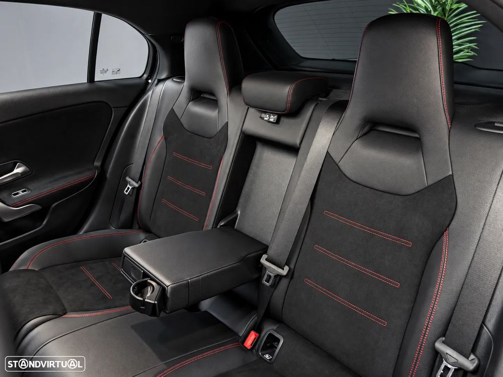 Mercedes-Benz A 250 e 8G-DCT AMG Line - 49