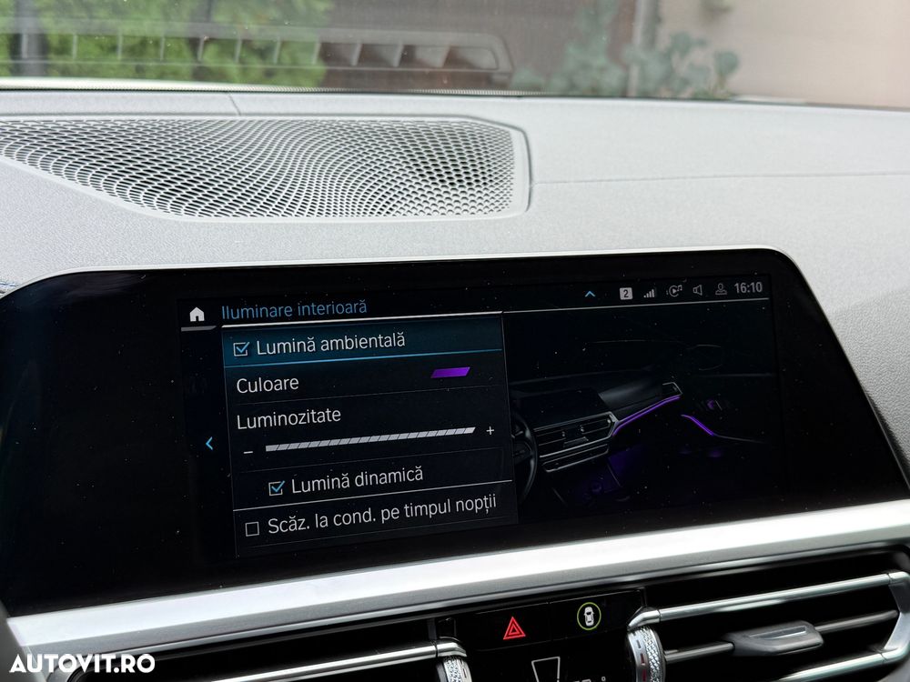 BMW Seria 3 330e Aut. M Sport - 22